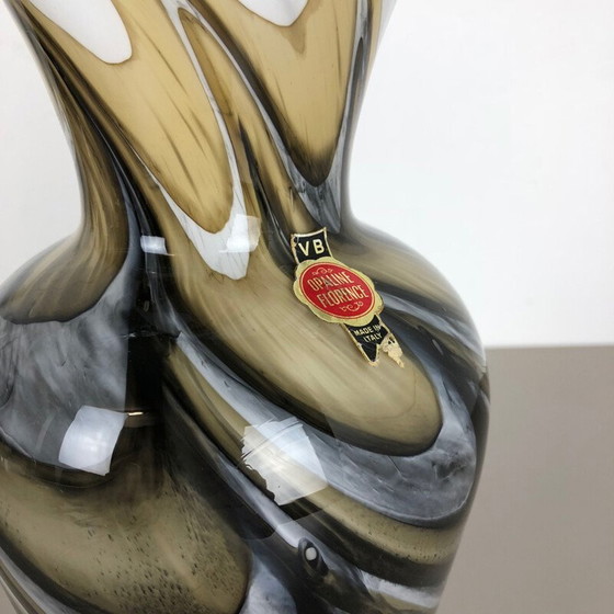 Image 1 of Vase Vintage extra large Opaline 1970