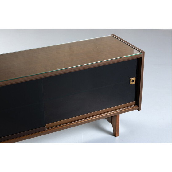 Image 1 of Buffet vintage en noyer et verre fumé, Italie 1970