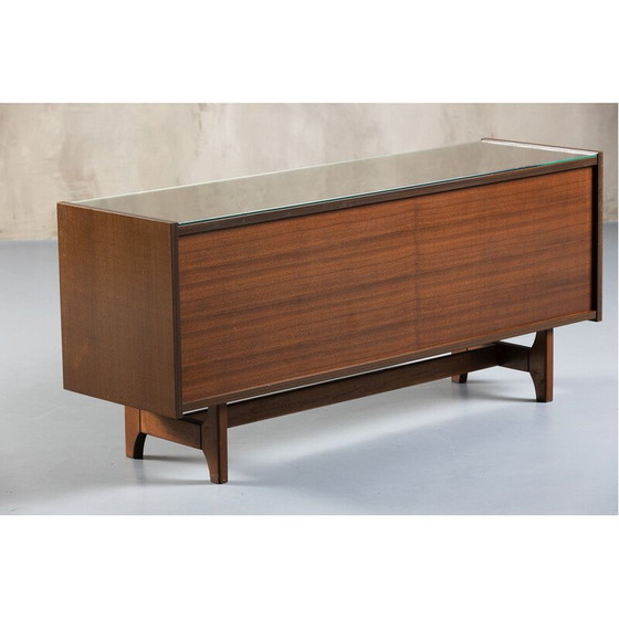 Image 1 of Buffet vintage en noyer et verre fumé, Italie 1970
