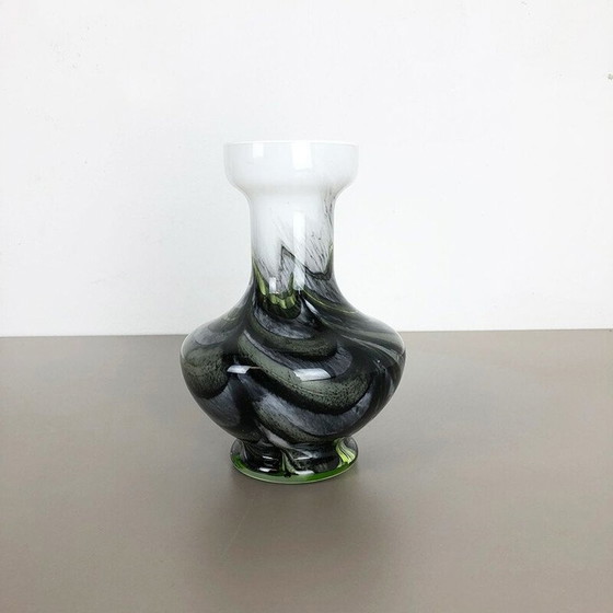 Image 1 of Vase italien vintage en opaline Florence d'Italie 1970