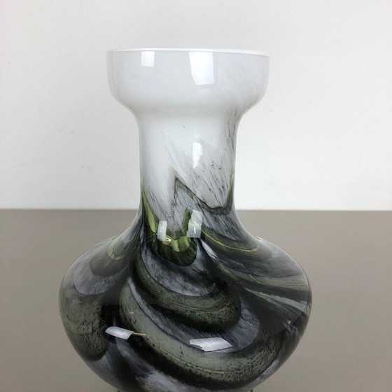 Image 1 of Vase italien vintage en opaline Florence d'Italie 1970
