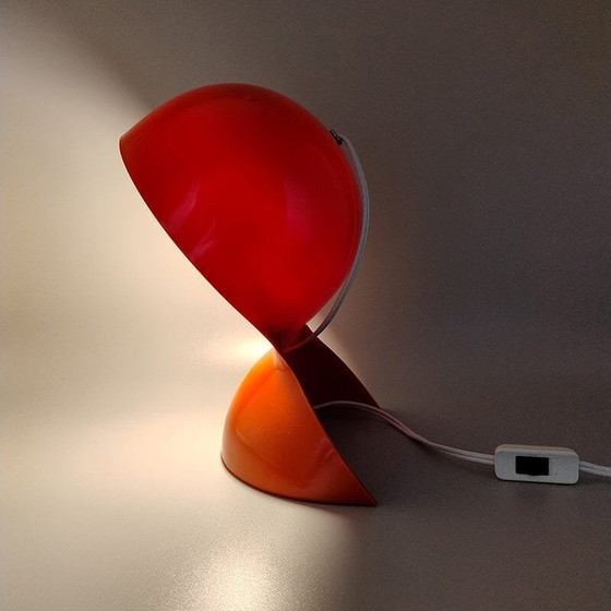 Image 1 of 1960S Original Red Dalù Table Lamp By Vico Magistretti For Artemide (Not A Replica)