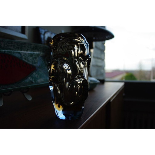 Vase vintage en verre par Pavel Hlava