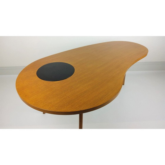 Image 1 of Table basse vintage en chêne massif, 1950