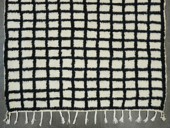 Image 1 of Tapis berbère - 246 Cm X 164 Cm - Laine blanche et noire