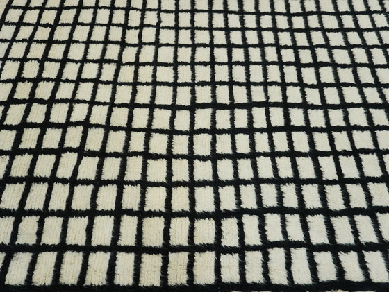 Image 1 of Tapis berbère - 246 Cm X 164 Cm - Laine blanche et noire