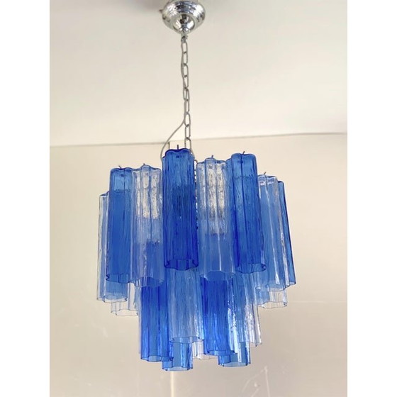 Image 1 of Lustre Spoutnik contemporain en verre de Murano bleu ciel et bleu "Tronchi".