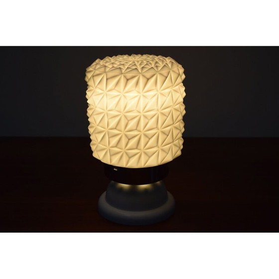 Image 1 of Lampe de table vintage en verre au lait par Jilove u Decina, Tchécoslovaquie 1960