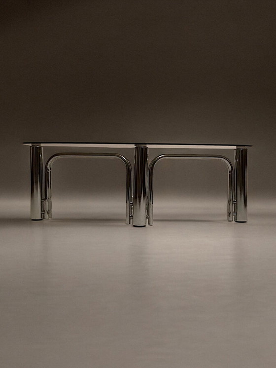 Image 1 of Table Basse En Chrome Et Plateau En Verre Fumé De Forme Ovoïde - 70’S -