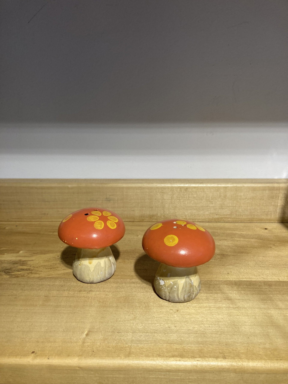 Salière Et Poivrière Champignons En Céramique - Vintage - Parfait état