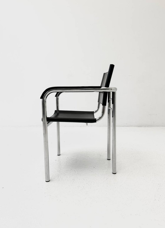 Image 1 of Lot de 6 chaises italiennes avec accoudoirs en acier tubulaire et cuir, années 1980