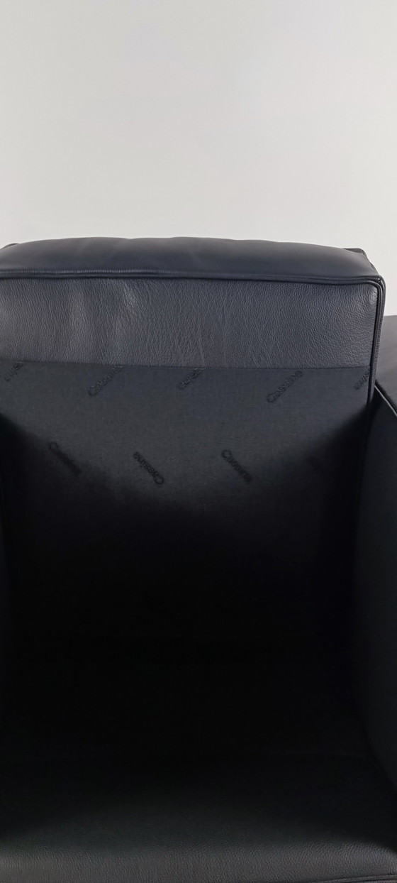 Image 1 of Cassina Lc2 Le Corbusier Cuir Noir