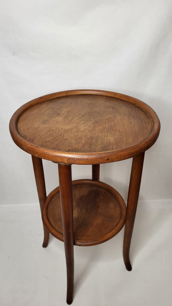 Image 1 of Table Guéridon Thonet