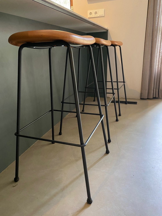 Image 1 of 1 Tabouret de bar Muuto Fiber Cuir Cognac