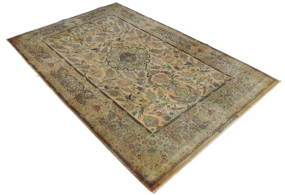 Image 1 of Tapis persan Ancien Isfahan Très Fin Avec Soie 240 X 154 Cm