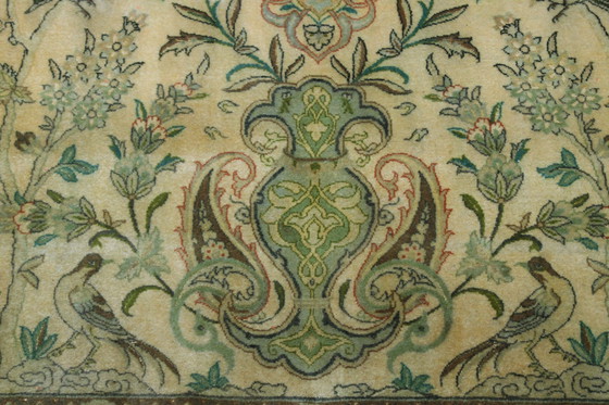 Image 1 of Tapis persan Ancien Isfahan Très Fin Avec Soie 240 X 154 Cm