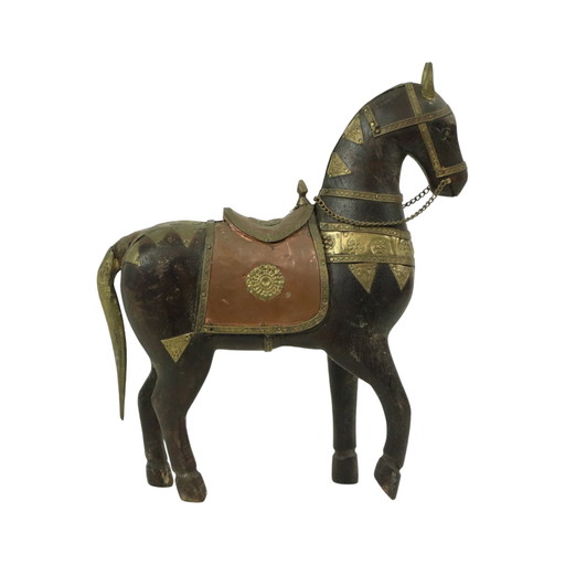 Cheval en bois Laiton