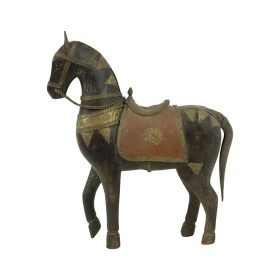 Image 1 of Cheval en bois Laiton