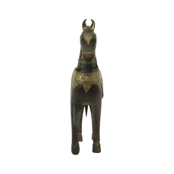 Image 1 of Cheval en bois Laiton