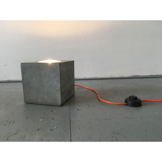 Image 1 of Miroir rond vintage avec cadre en cuir, 1960