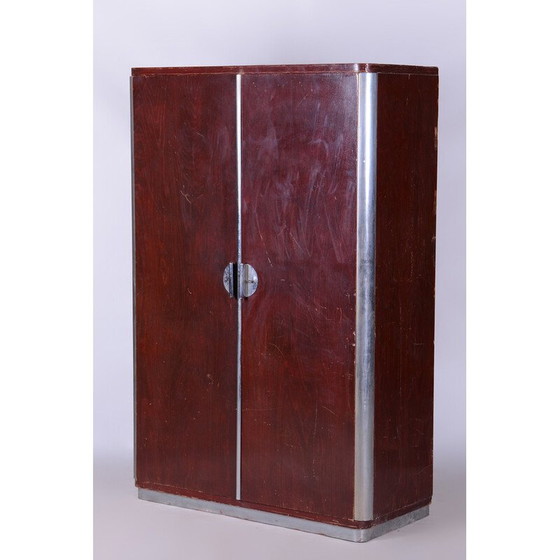 Image 1 of Armoire Bauhaus vintage en noyer de Vichr a Spol, 1930-1939