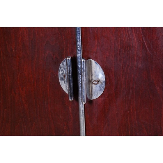 Image 1 of Armoire Bauhaus vintage en noyer de Vichr a Spol, 1930-1939