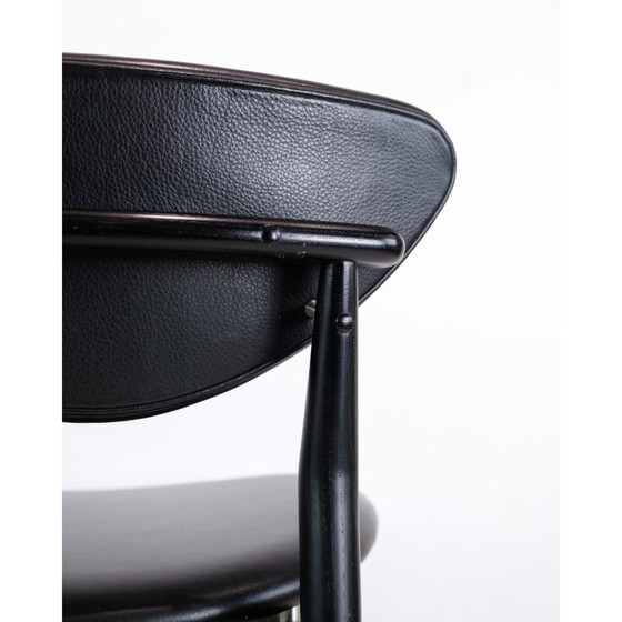 Image 1 of Chaise vintage en bois de chêne peint en noir modèle 108 par Finn Juhl