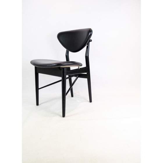 Image 1 of Chaise vintage en bois de chêne peint en noir modèle 108 par Finn Juhl