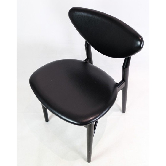 Image 1 of Chaise vintage en bois de chêne peint en noir modèle 108 par Finn Juhl