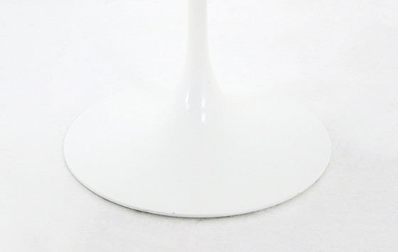 Image 1 of Table d'appoint par Eero Saarinen pour Knoll International, 1960S