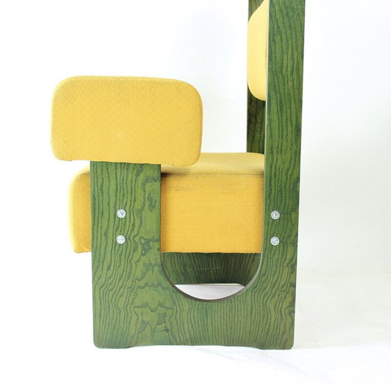 Image 1 of Fauteuil trône vintage en contreplaqué et tissu jaune, Tchécoslovaquie 1980