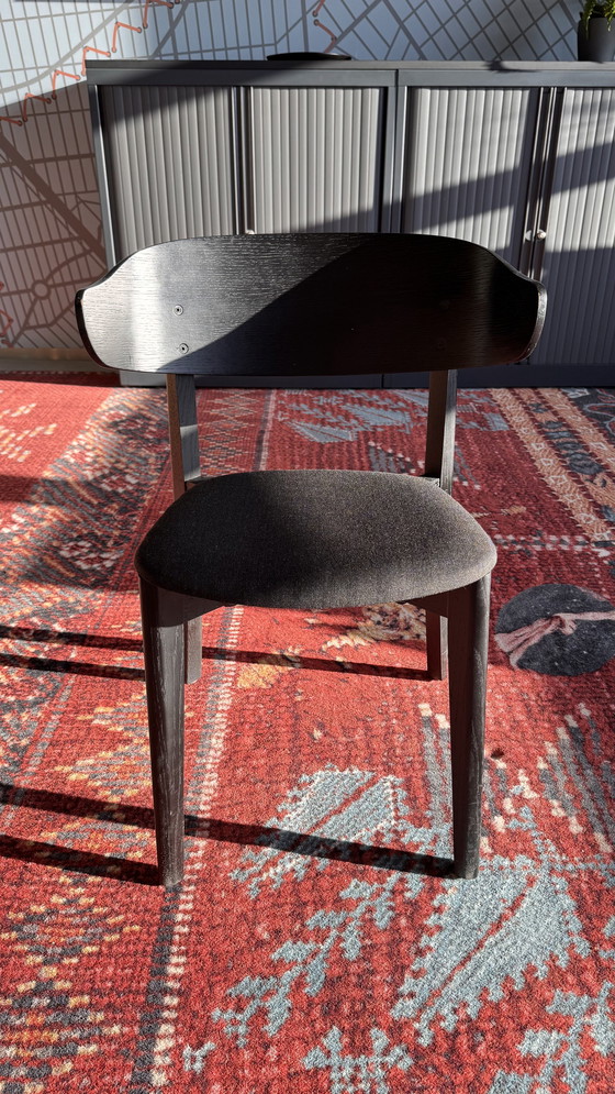 Image 1 of Ensemble complet - Grande table de travail avec 6 chaises Setter