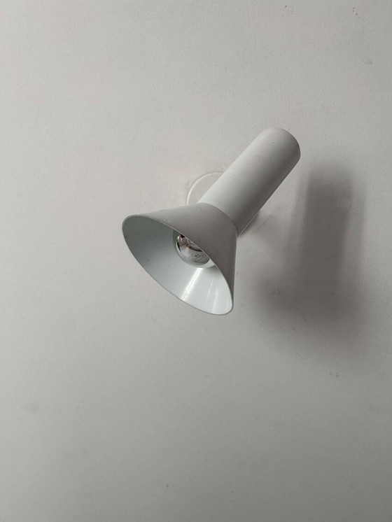 Image 1 of Applique Orientable En Chrome Et Métal Blanc Par Raak - Pays-Bas 1970