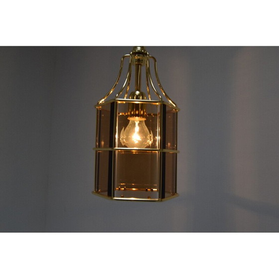 Image 1 of Lampe suspendue en verre fumé et laiton, Mid Century, Tchécoslovaquie, années 1980