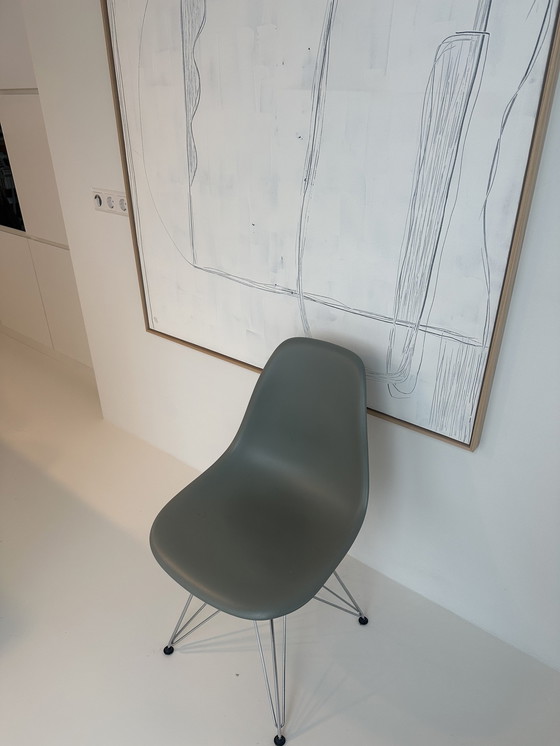 Image 1 of Chaise Eames Vitra