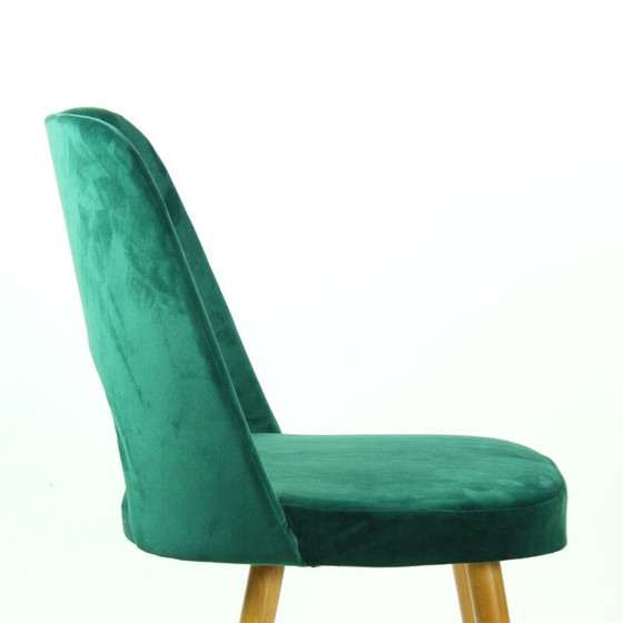 Image 1 of Ensemble de 4 chaises de salle à manger vintage en velours par Oswald Haerdtl pour Ton, Tchécoslovaquie années 1950