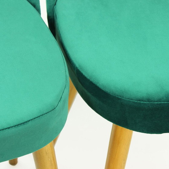Image 1 of Ensemble de 4 chaises de salle à manger vintage en velours par Oswald Haerdtl pour Ton, Tchécoslovaquie années 1950