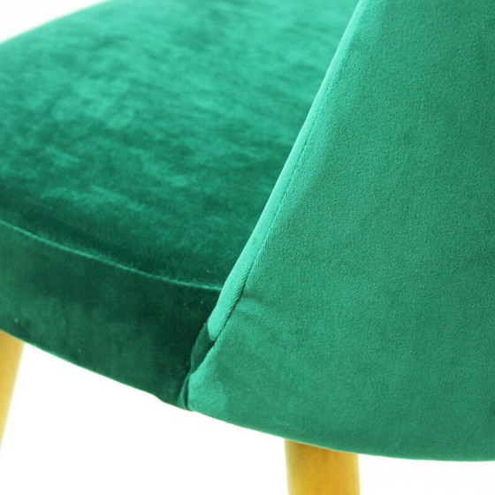 Image 1 of Ensemble de 4 chaises de salle à manger vintage en velours par Oswald Haerdtl pour Ton, Tchécoslovaquie années 1950