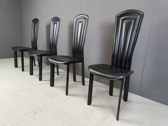 Image 1 of Ensemble de 4 chaises de salle à manger en cuir à haut dossier, 1980S