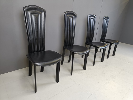 Image 1 of Ensemble de 4 chaises de salle à manger en cuir à haut dossier, 1980S