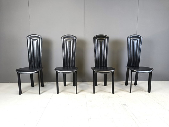 Image 1 of Ensemble de 4 chaises de salle à manger en cuir à haut dossier, 1980S