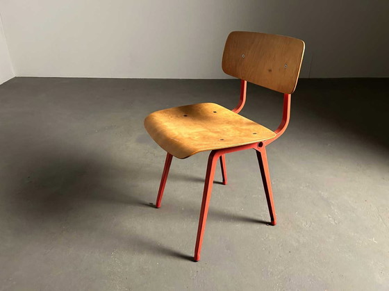 Image 1 of Chaise Vintage Revolt, Friso Kramer pour Ahrend De Cirkel