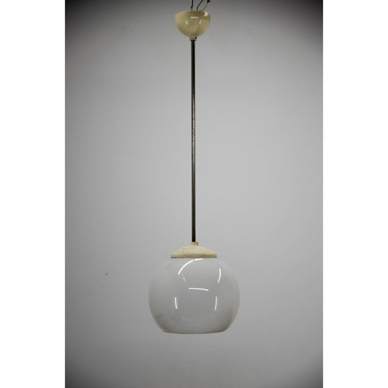 Image 1 of Lampe suspendue en verre du milieu du siècle, années 1960