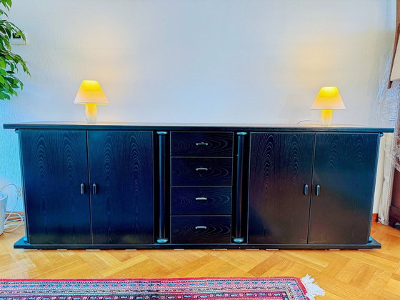 Image 1 of Buffet vintage. Bois massif.