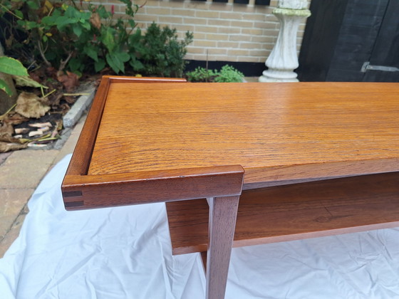 Image 1 of Table basse rare d'une beauté exceptionnelle