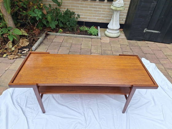 Image 1 of Table basse rare d'une beauté exceptionnelle