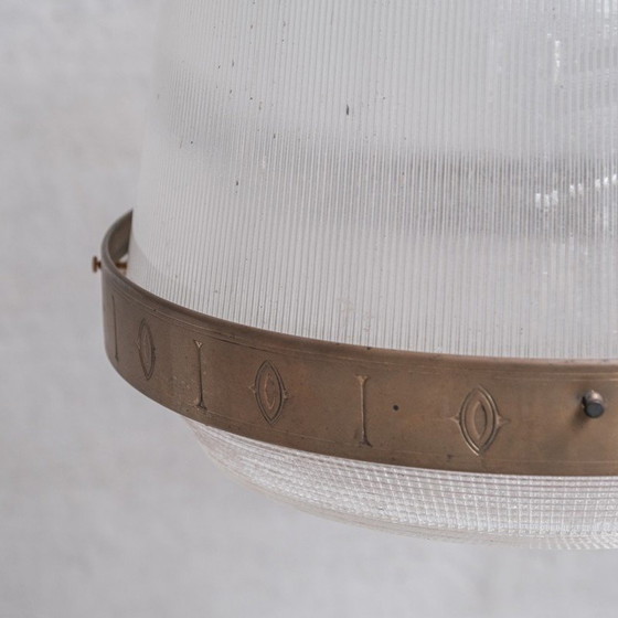 Image 1 of Lampe suspendue vintage en verre et laiton, France 1950