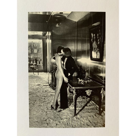 Image 1 of Photogravure vintage "Mannequins, Quai d'Orsay II, 1977" par Helmut Newton, 1970