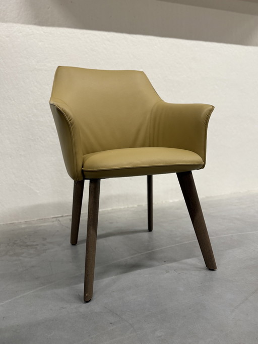 Leolux Mara Chair Ceras Leather Argile