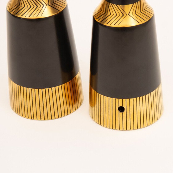 Image 1 of Paire de lampes de table noires vintage avec design doré de Crown Devon Memphis Range